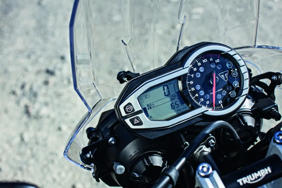 Triumph Tiger 800 XC (14)