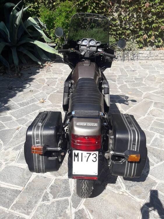 Moto Guzzi SP II 1000 (2)