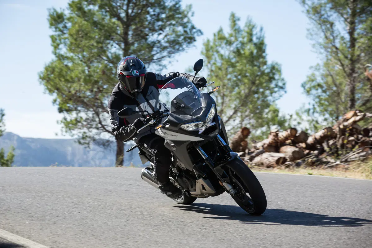 Honda Crossrunner 800 2015 (10)