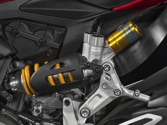 La 1299S è dotata di sospensioni semiattive Öhlins Smart EC