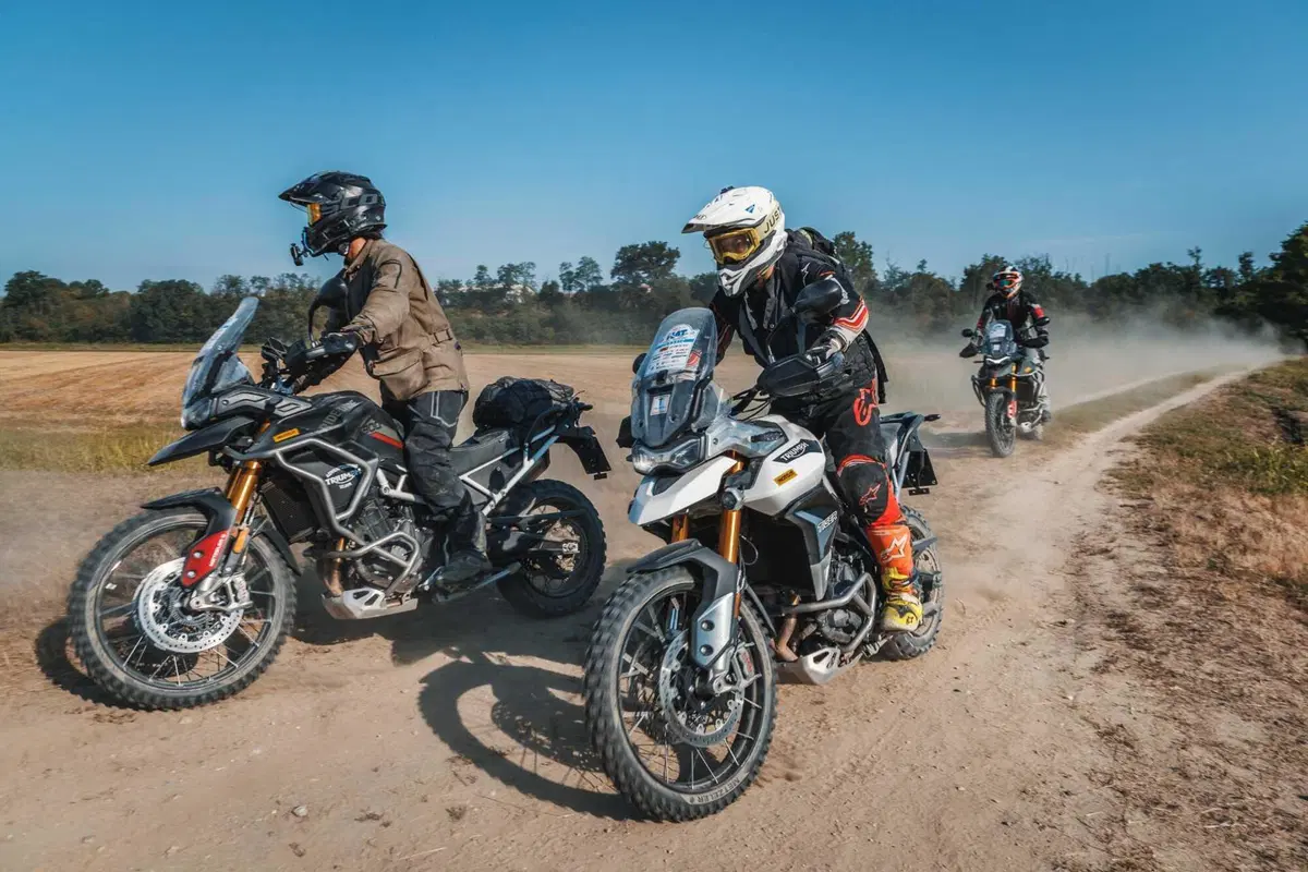 Hardalpitour 2022: il Tiger Team coi lettori di Moto.it è pronto! 580 km da Sanremo a Sestriere (3)