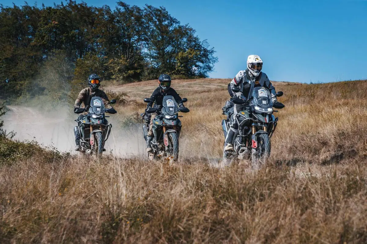 Hardalpitour 2022: il Tiger Team coi lettori di Moto.it è pronto! 580 km da Sanremo a Sestriere (4)
