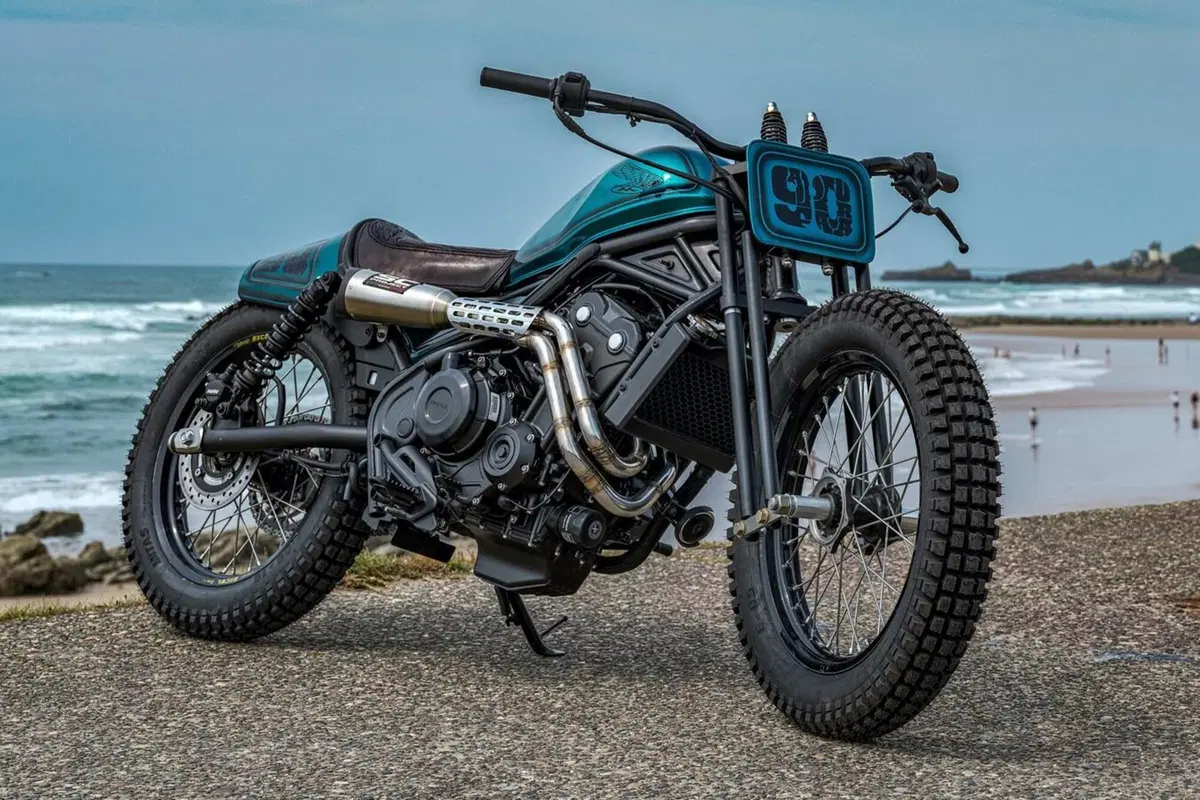 Honda Custom Competition: vincono i sardi di Motocicili Audaci con "Maanboard"