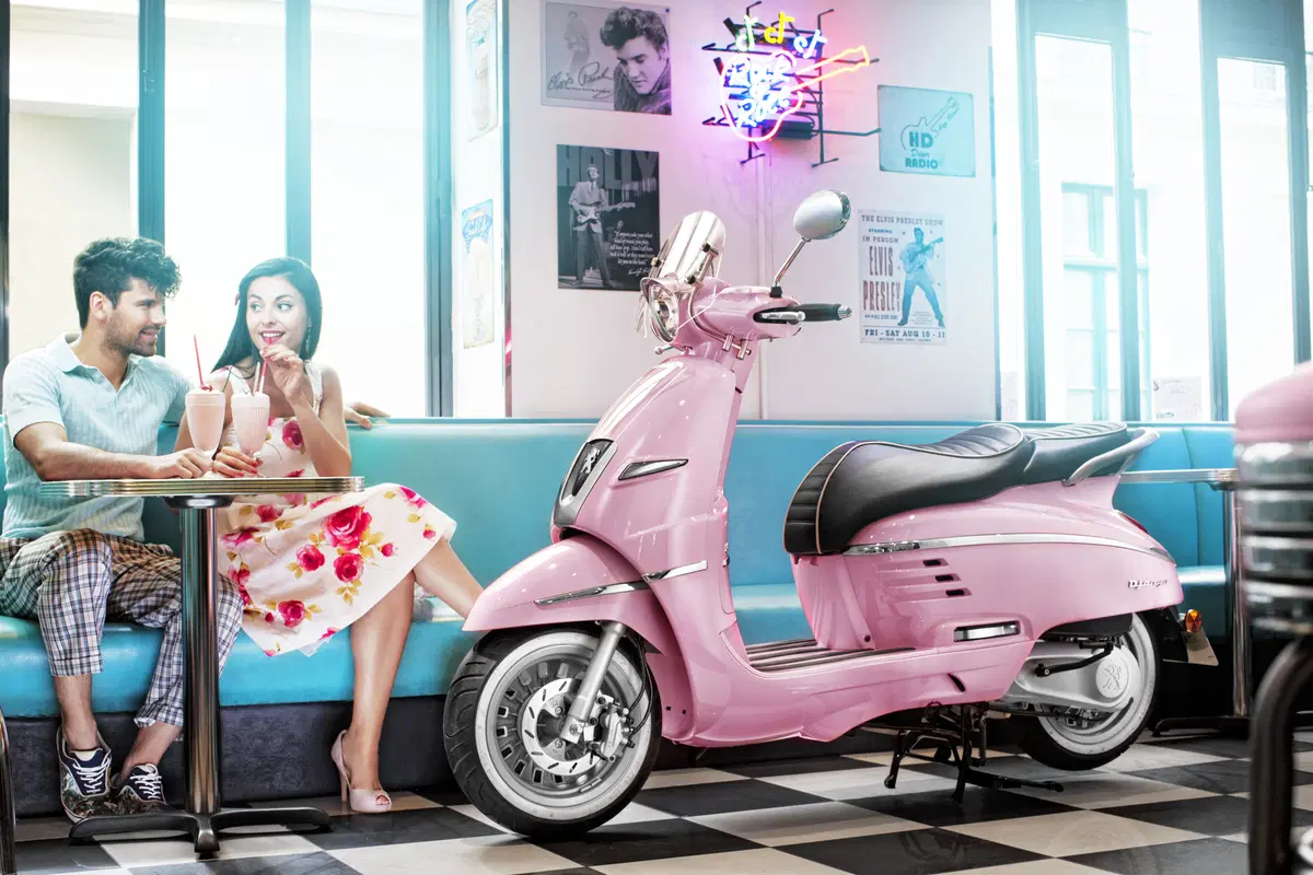 Peugeot Django: l'eleganza di uno scooter per dare entusiasmo e positivita'