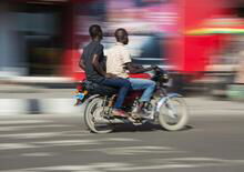 Perché mai la Nigeria ha deciso non vendere più moto?