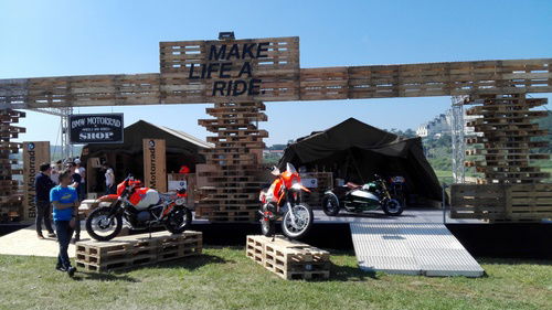 Cartoline dal Wheels and Waves (9)