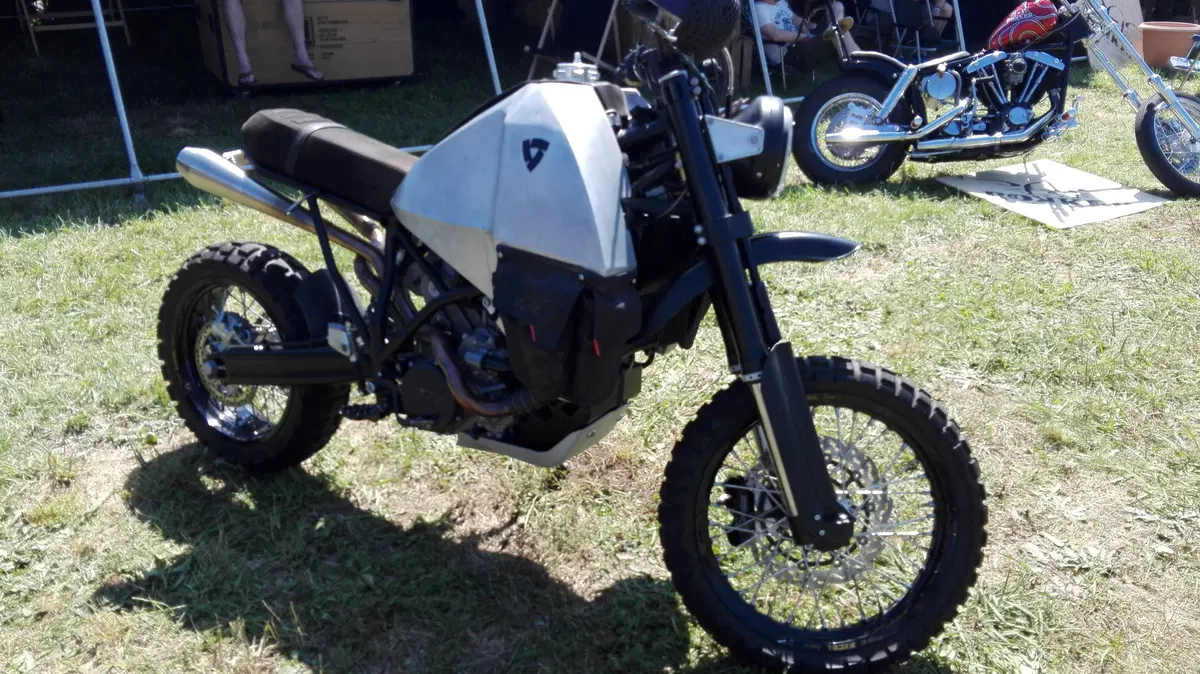 Cartoline dal Wheels and Waves (16)