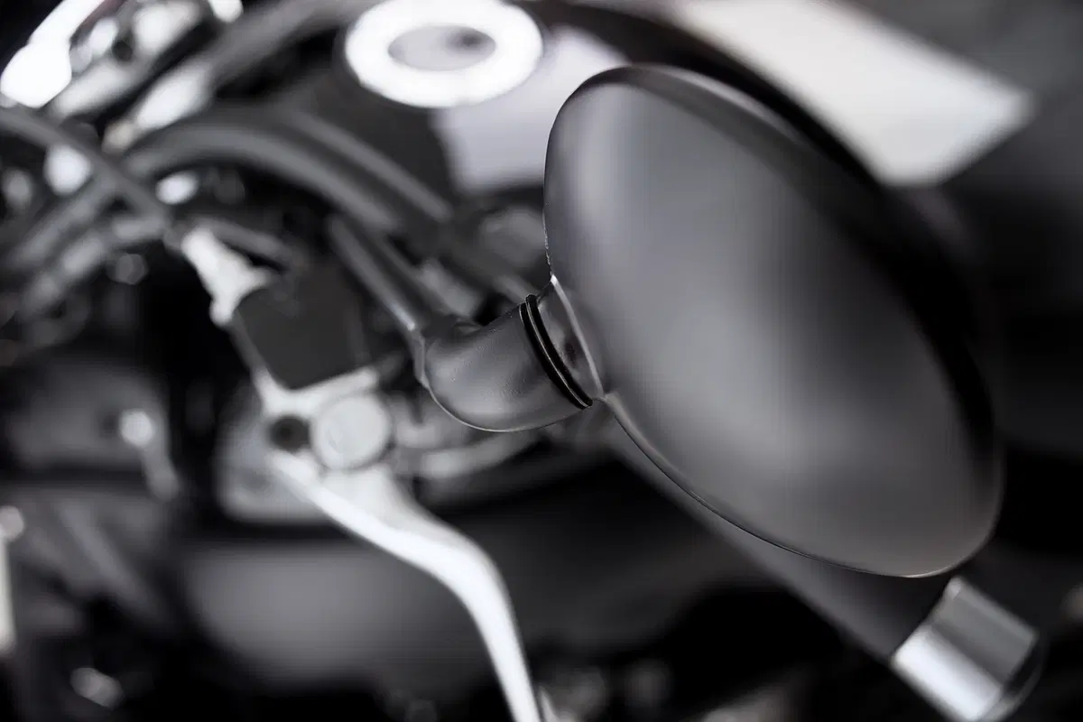 Triumph Rocket X 2015 (15)