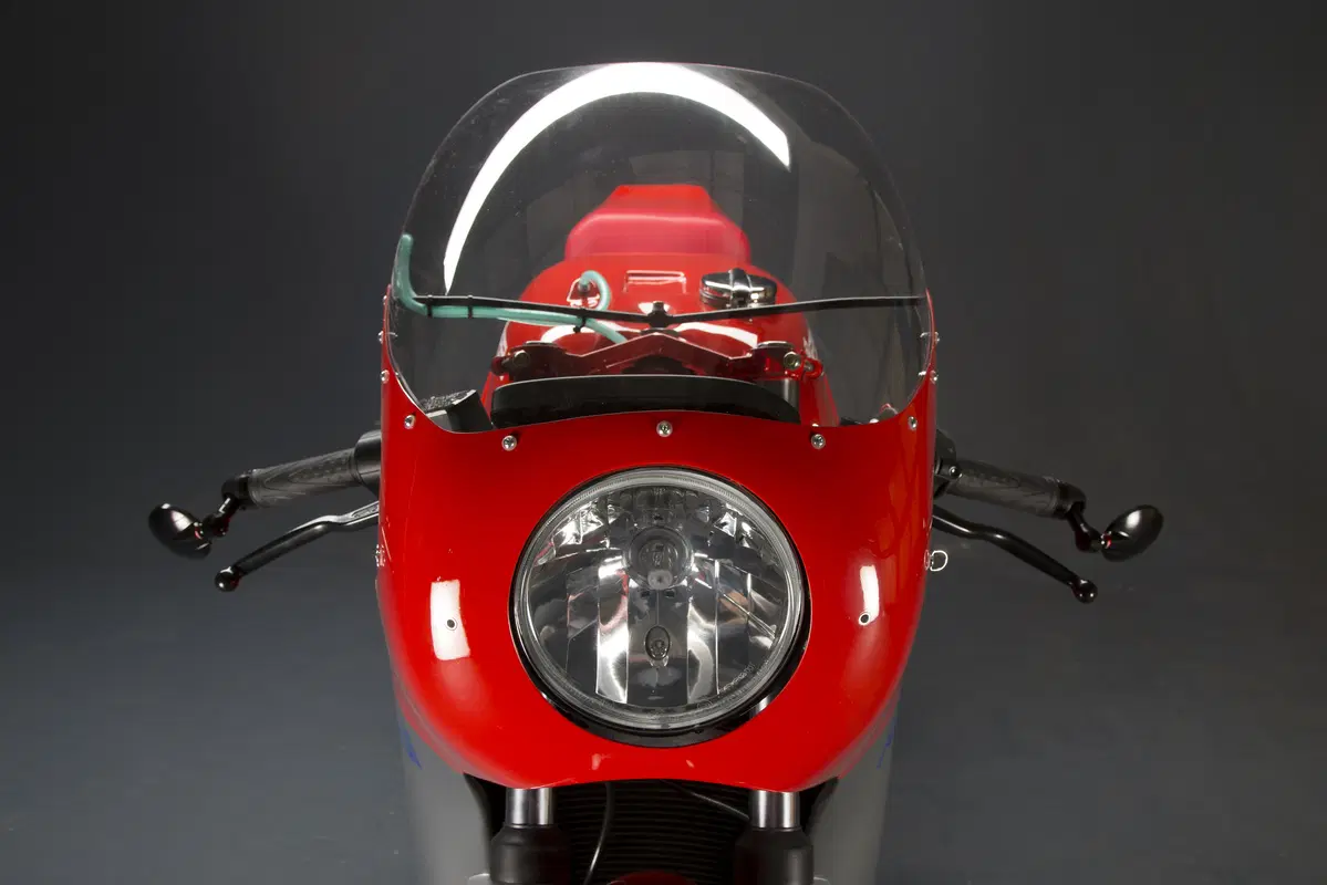 Magni Filo Rosso  (13)