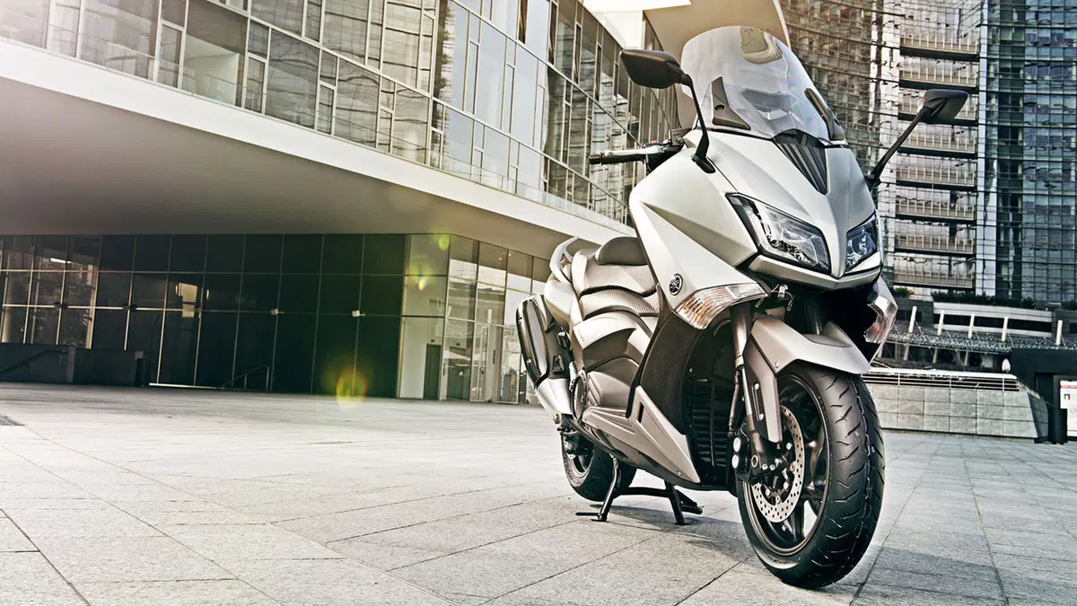 Yamaha TMAX  2015 (14)
