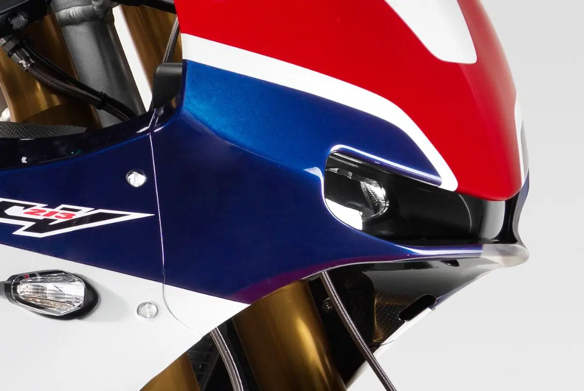 Honda RC213V-S, MotoGP replica (12)