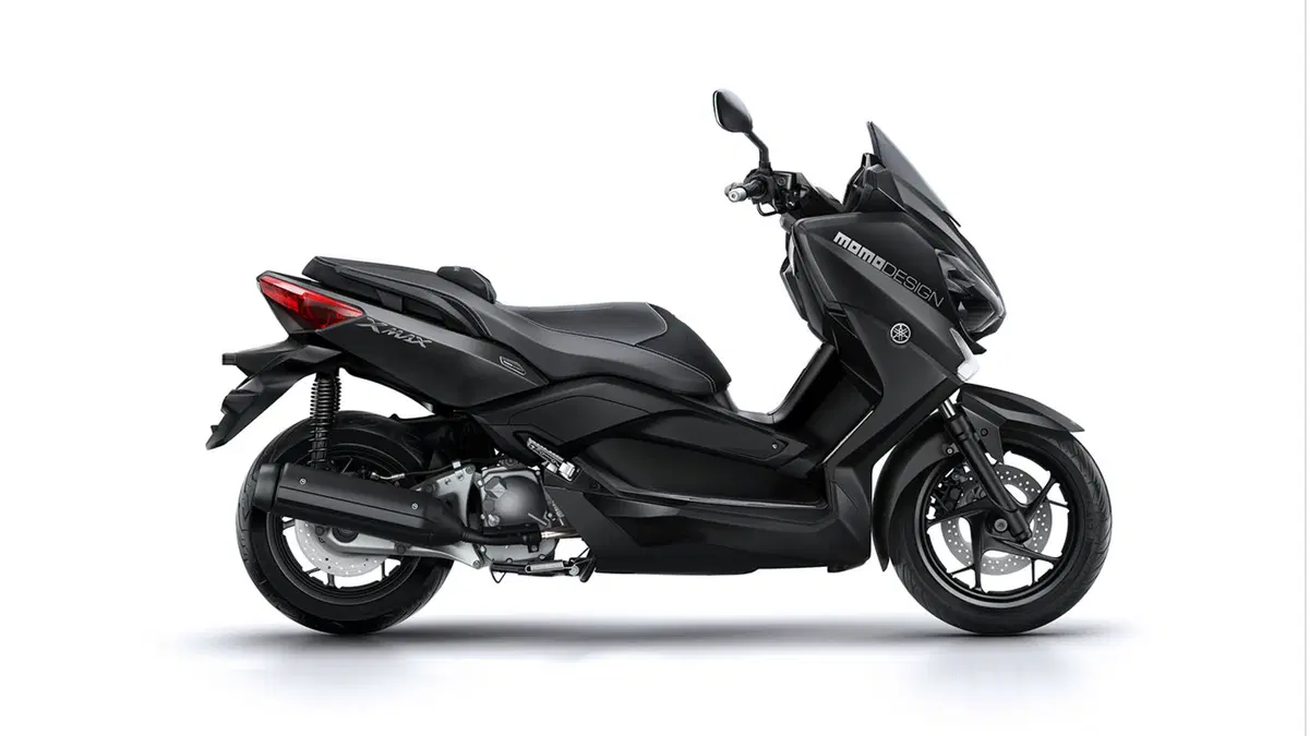 Yamaha X-MAX 125 e 250 Momodesign (11)