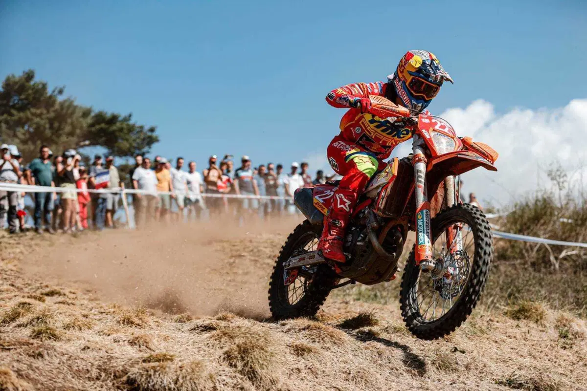 ISDE 22 Francia. Alla Gran Bretagna il Trofeo, a Super Italia 2° Posto e Vittoria del “Vaso” (22)