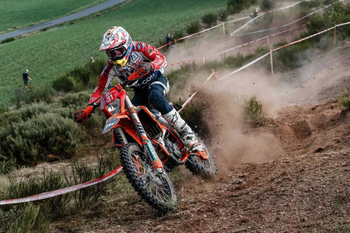 ISDE 22 Francia. Alla Gran Bretagna il Trofeo, a Super Italia 2° Posto e Vittoria del “Vaso” (24)