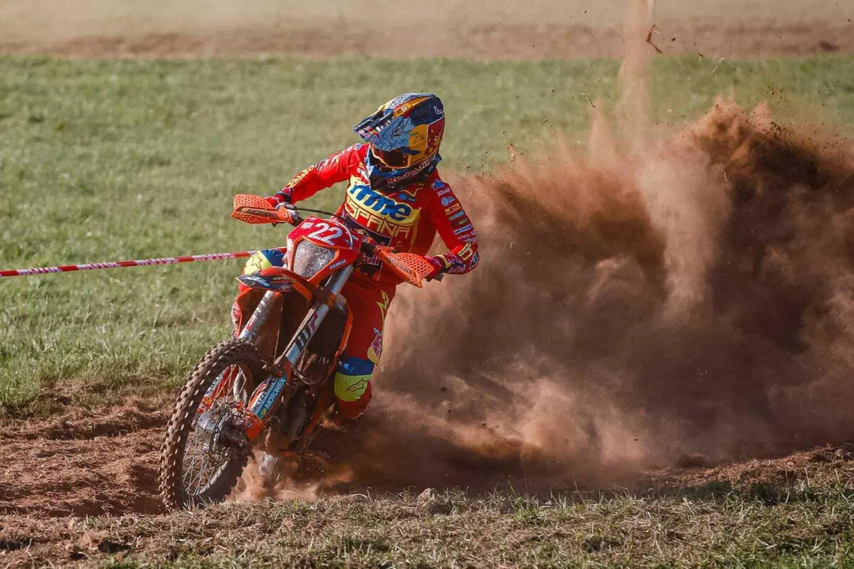 ISDE 22 Francia. Alla Gran Bretagna il Trofeo, a Super Italia 2° Posto e Vittoria del “Vaso” (25)