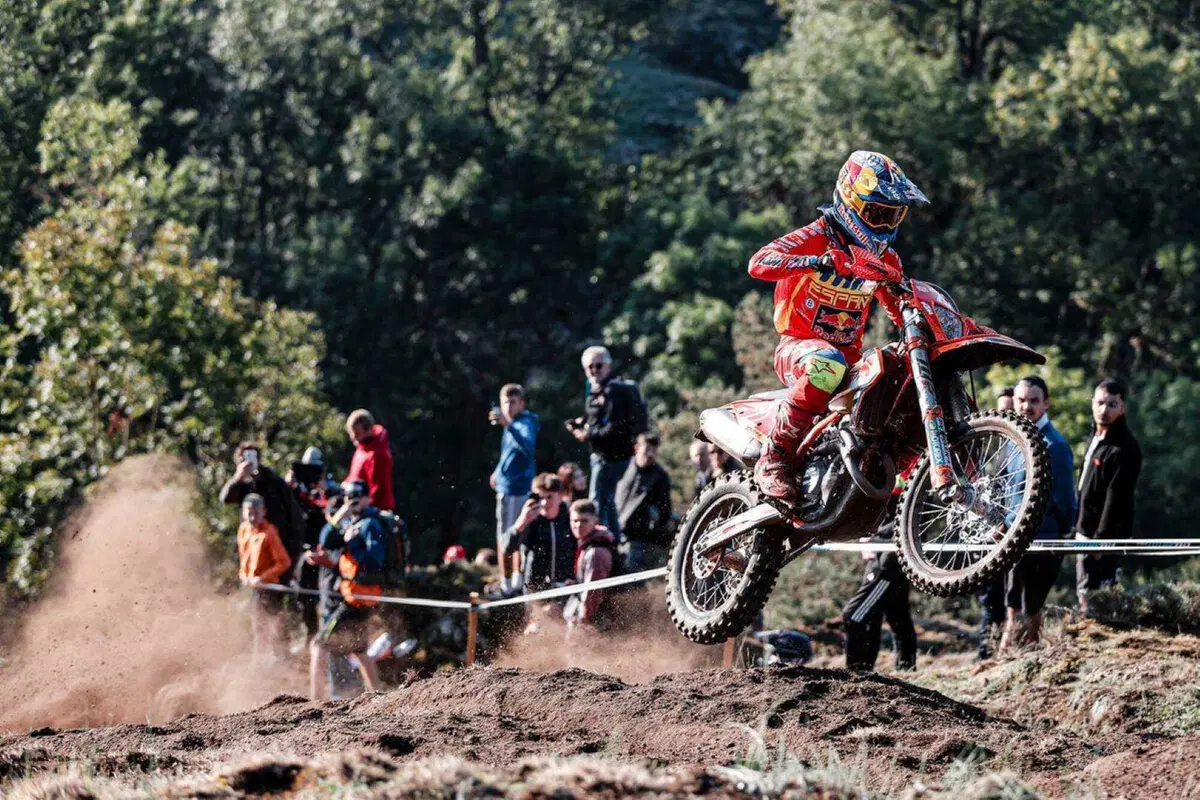 ISDE 22 Francia. Alla Gran Bretagna il Trofeo, a Super Italia 2° Posto e Vittoria del “Vaso” (26)