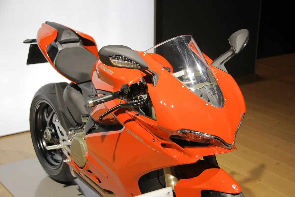 Ducati Panigale 1299 (4)