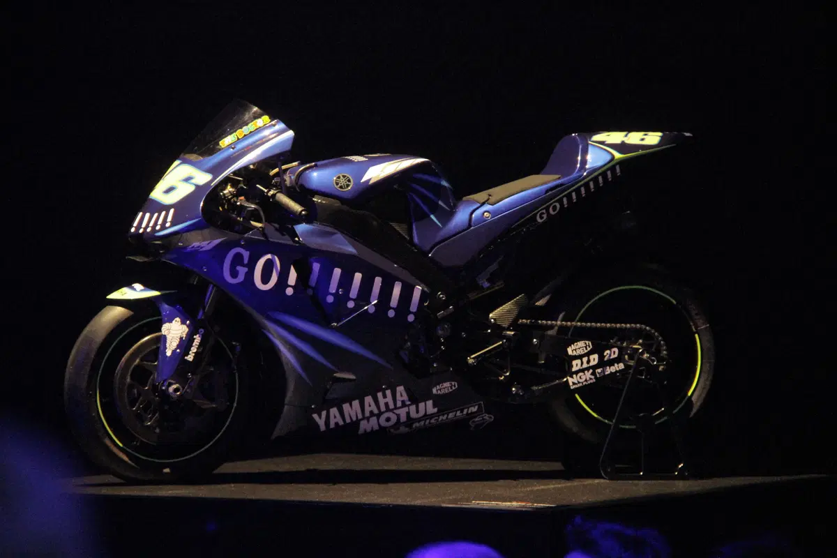 Yamaha YZF-R1 2015