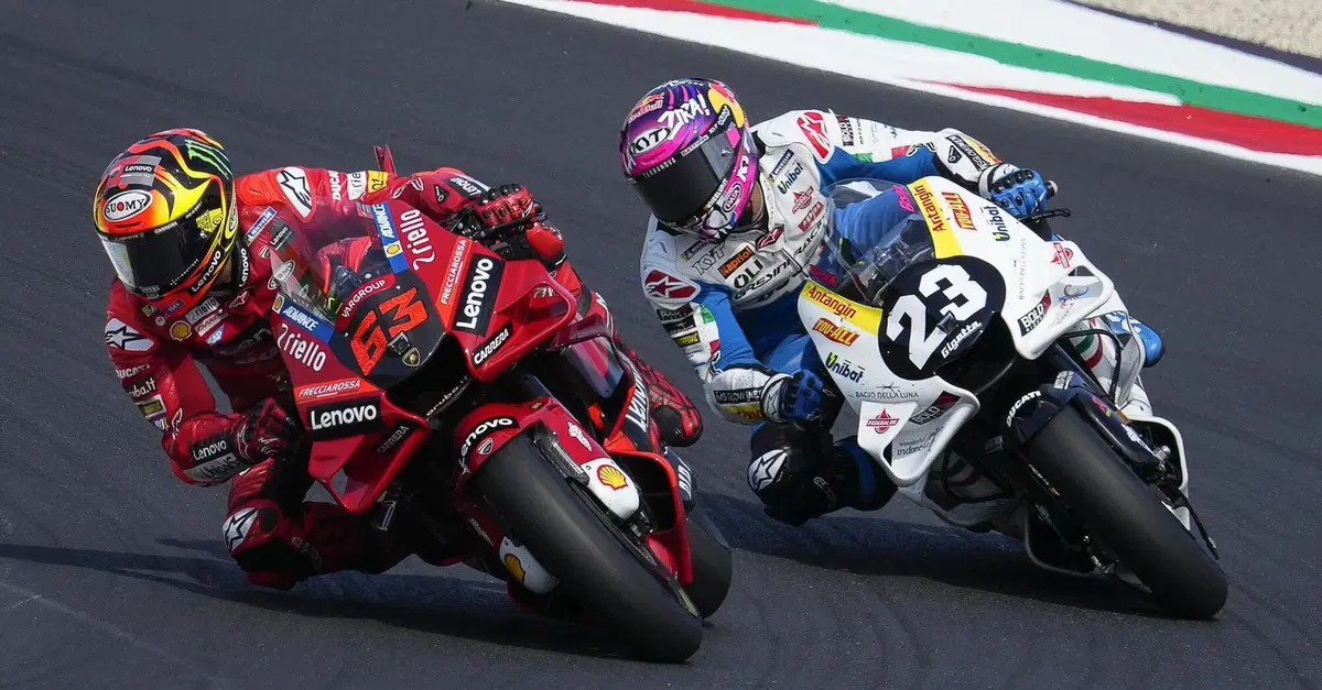 MotoGP 2022. GP di San Marino a Misano. Pecco Bagnaia: &ldquo;Mi aspettavo l'attacco di Enea Bastianini, era legittimo che ci provasse"