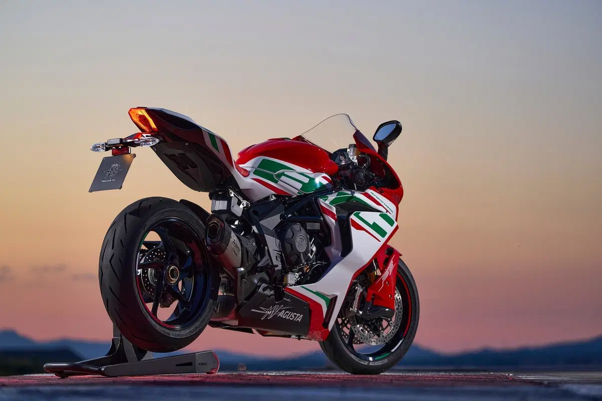 MV Agusta RC: Alta gioielleria (2)