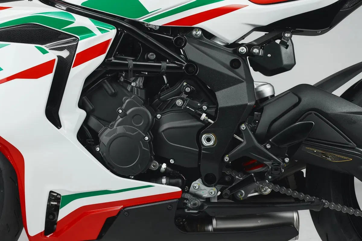 MV Agusta RC: Alta gioielleria (6)