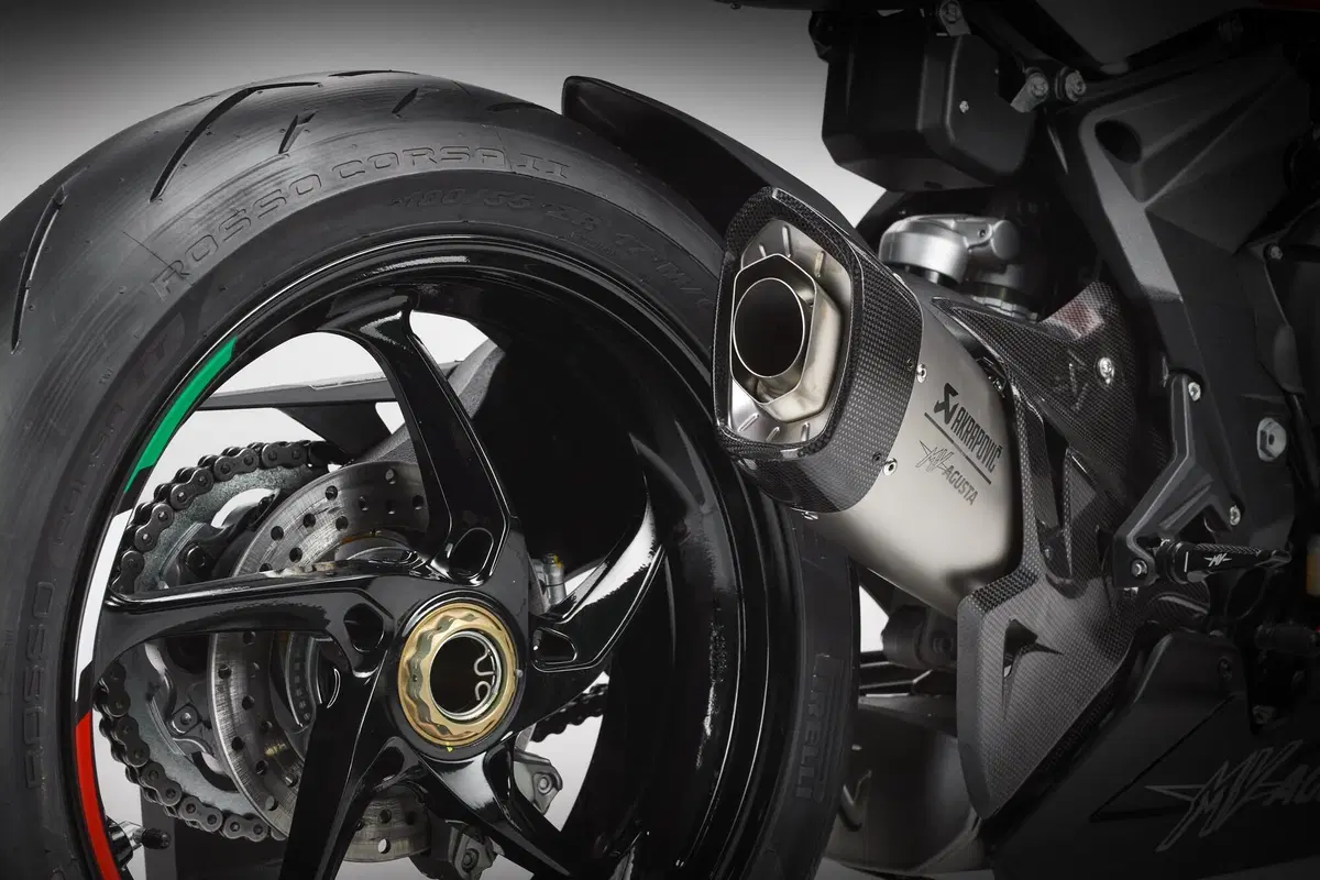 MV Agusta RC: Alta gioielleria (5)