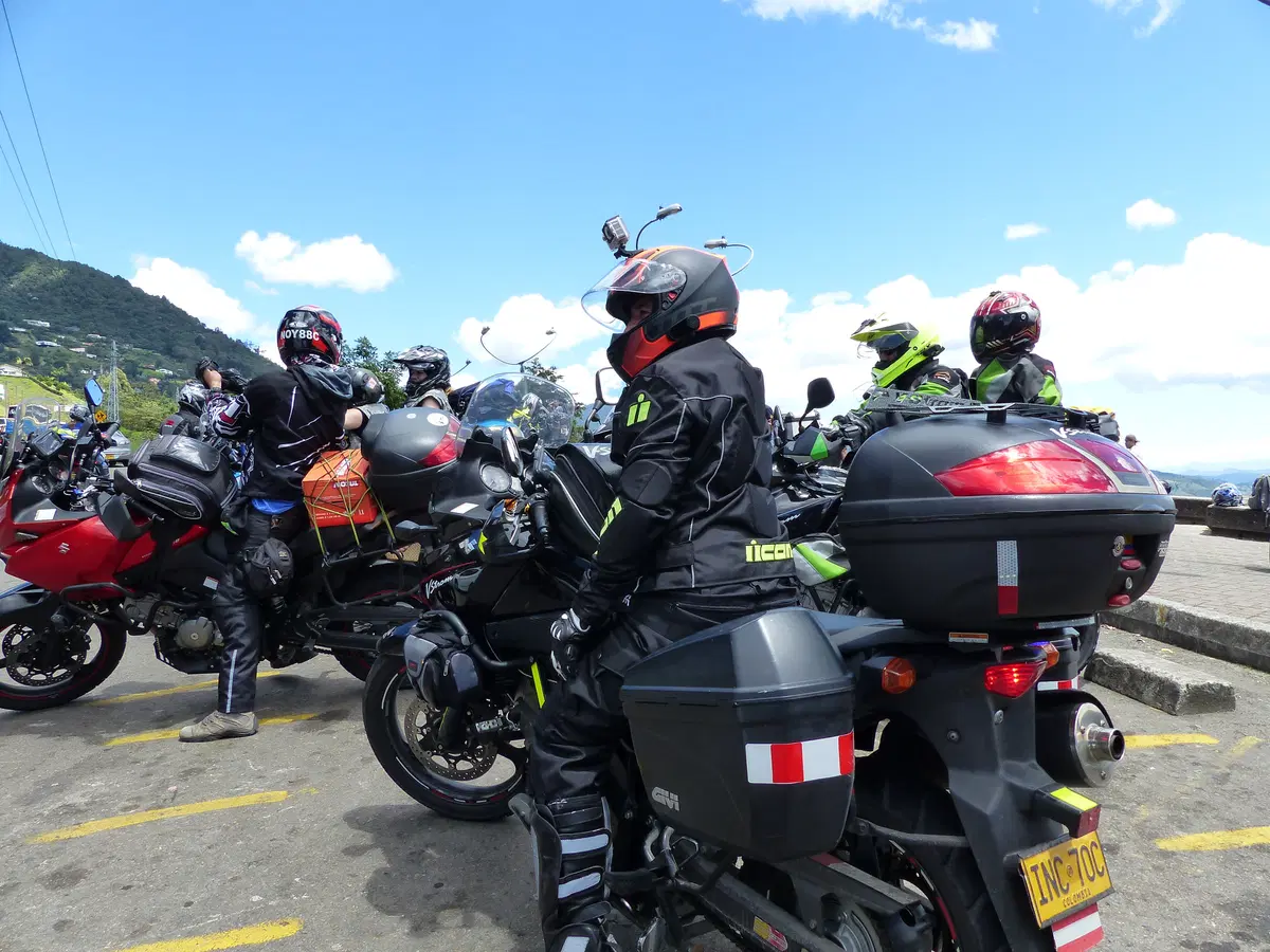 Moteros. Storie di motociclisti colombiani (6)