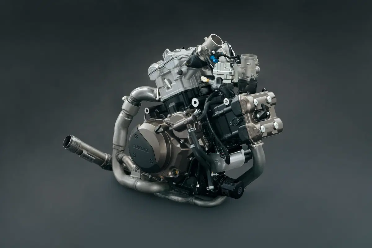 Ecco come la Suzuki V-Strom 1050 - finalmente - si sdoppia (6)