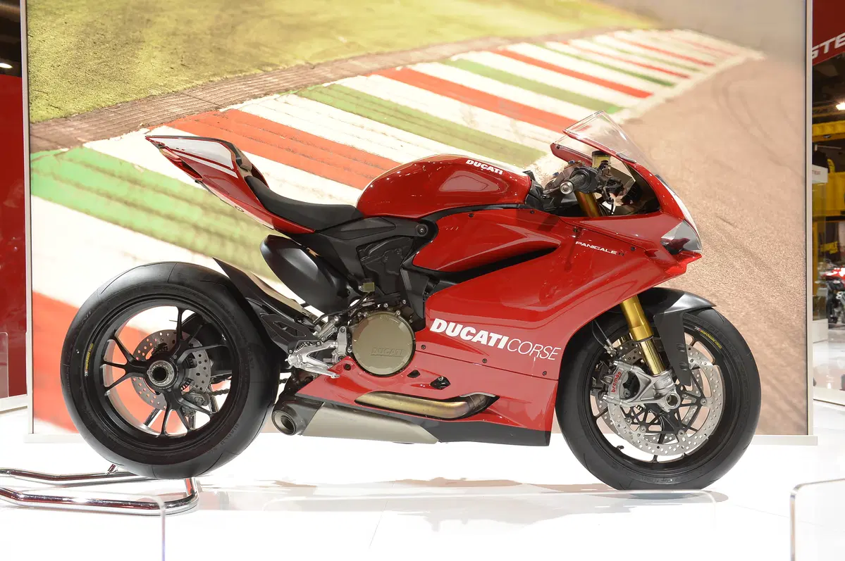 Ducati Panigale R 2015 (2)