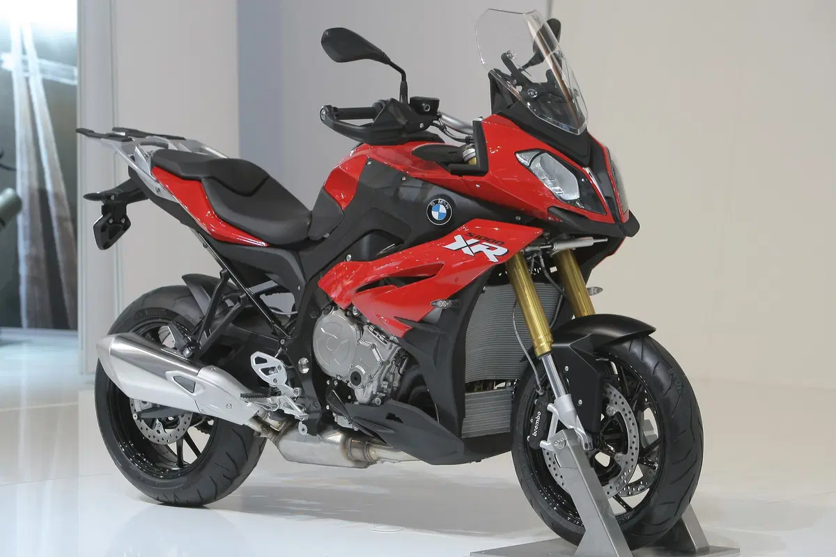 BMW S1000 XR 2015 (3)