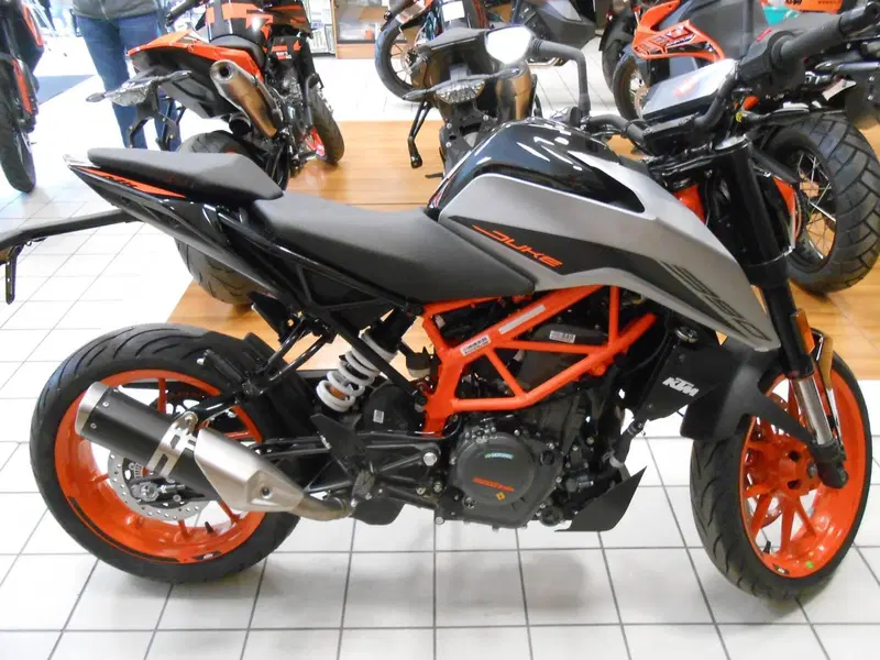 KTM 125 Duke (2021 - 23)