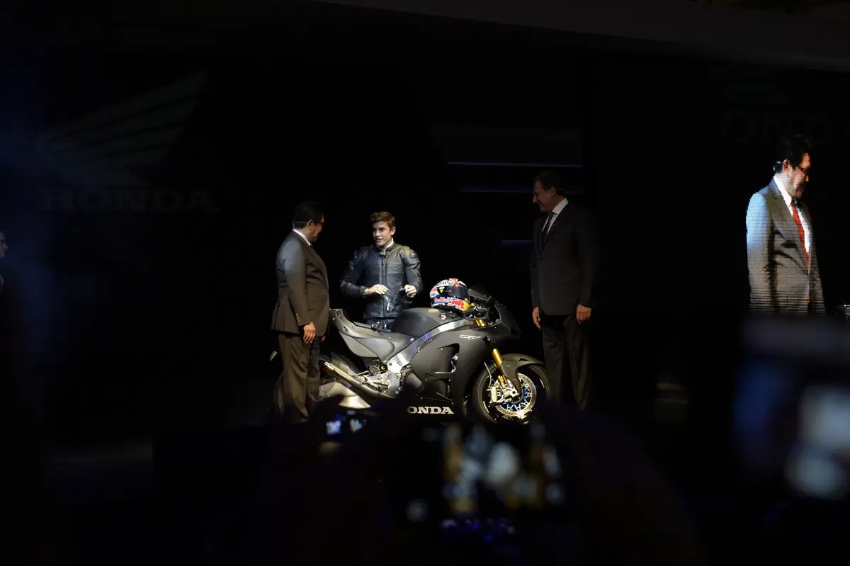 Honda RC213V-S, MotoGP replica (4)