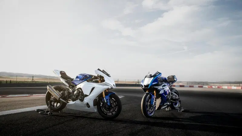 R1 GYTR: Yamaha si ispira alla SBK per offrire moto a uso pista