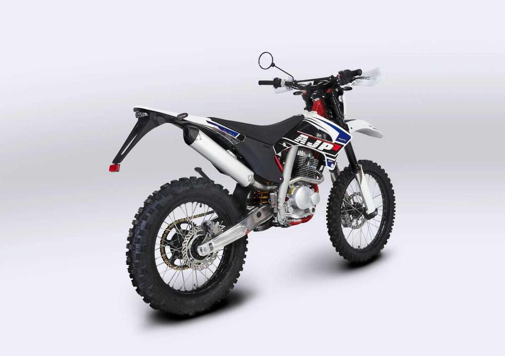 AJP SPR 125 Enduro (2023 - 24) (3)