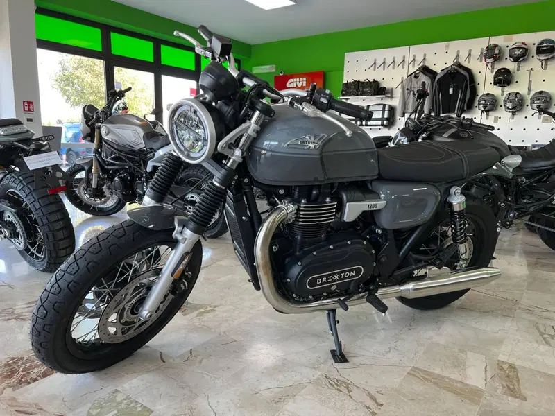 Brixton Motorcycles Cromwell 1200 (2022 - 26) (2)