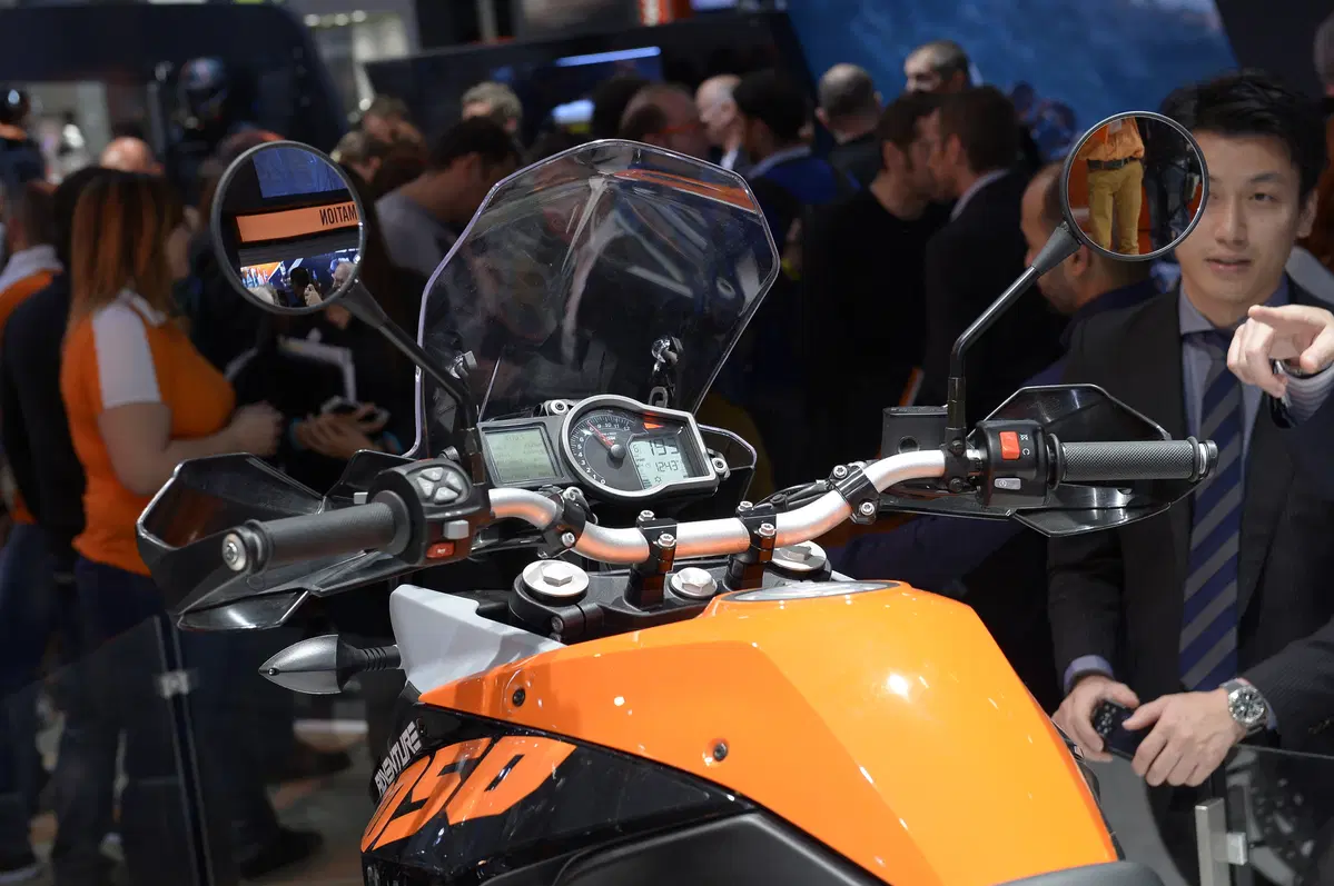 KTM Adventure 1050 2015 (3)
