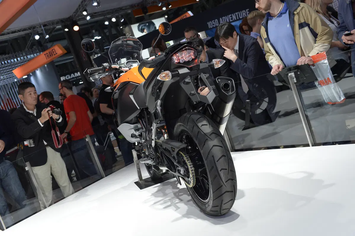 KTM Adventure 1050 2015 (7)
