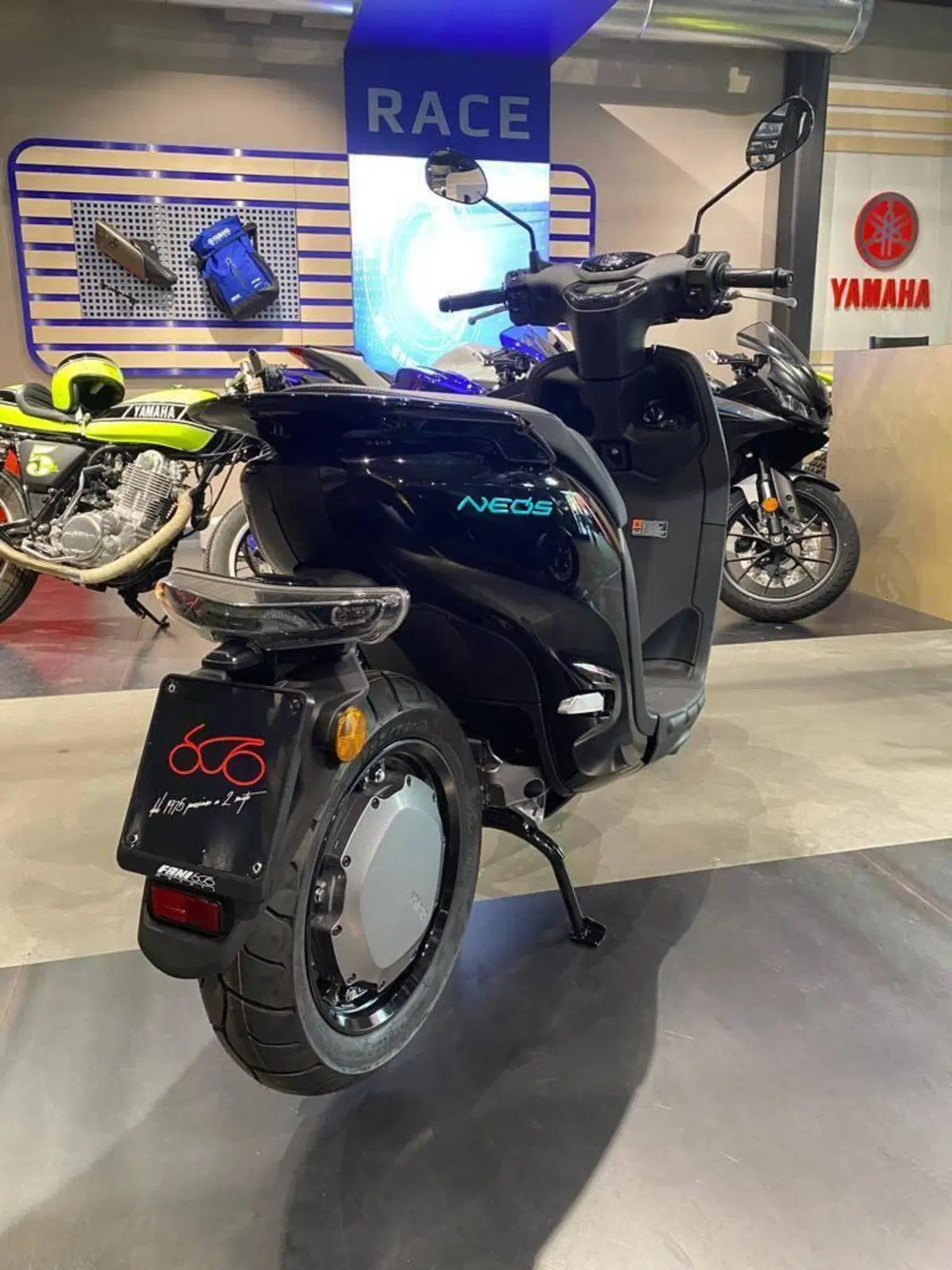Yamaha Neo's L1e (2022 - 26) (4)