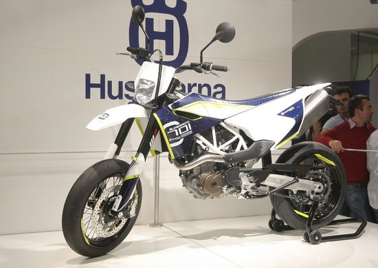 Husqvarna 701 Supermoto 2015