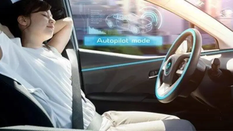 Perch&eacute; la guida autonoma non va d'accordo con le moto?