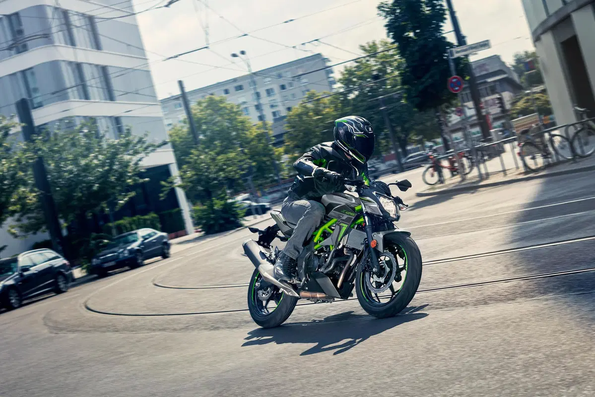 Nuove colorazioni per le Kawasaki 125: scopriamo quali sono (8)