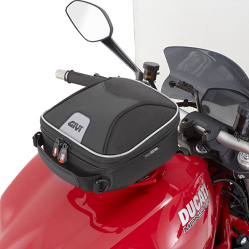 EICMA: GIVI Mini Tanklock