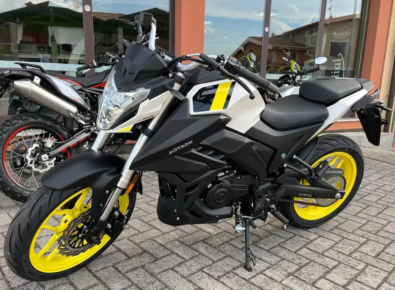 Motron Motorcycles Nomad 125 (2022 - 26) (2)