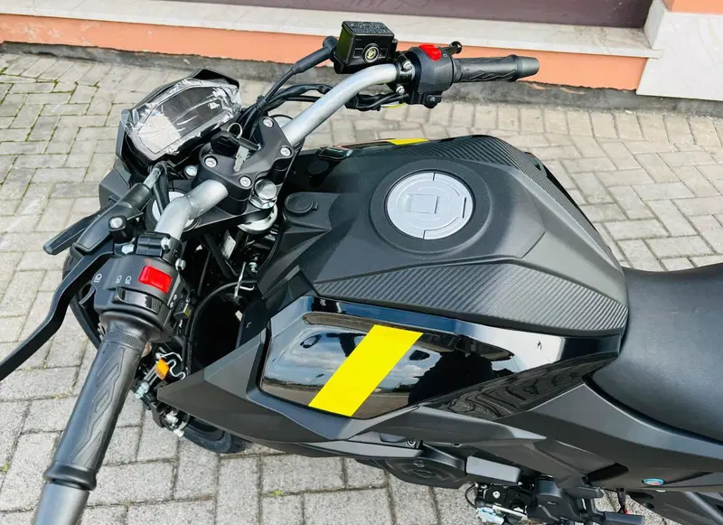 Motron Motorcycles Nomad 125 (2022 - 26) (4)