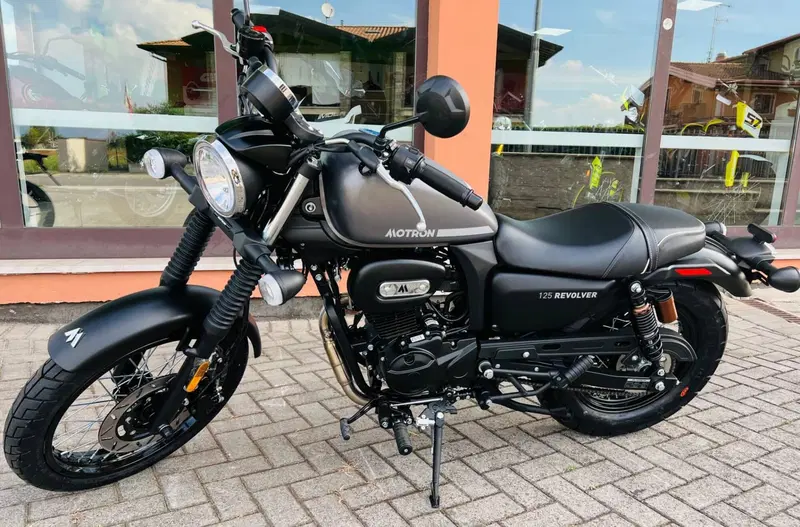 Motron Motorcycles Revolver 125 (2021 - 26) (3)