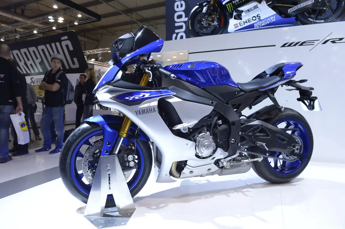 Yamaha YZF-R1 2015 (39)