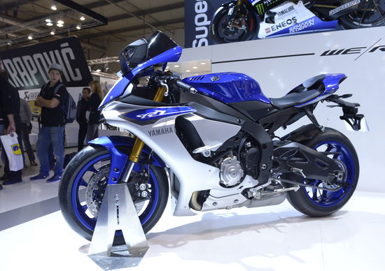 Yamaha YZF-R1 2015