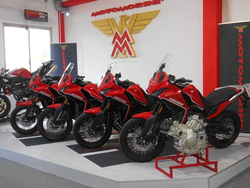 Moto Morini SEIEMMEZZO STR (2022 - 26) (10)