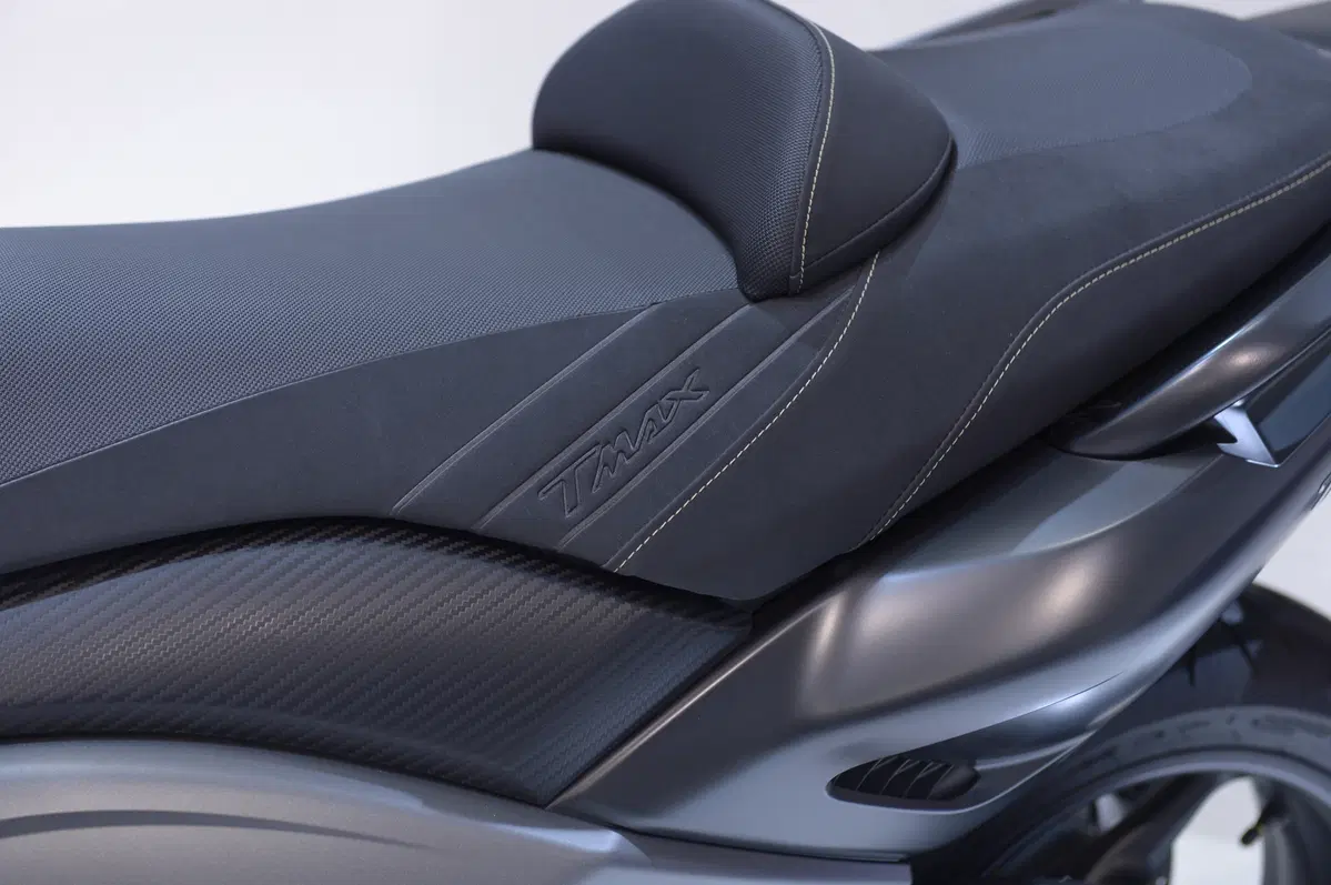 Yamaha TMAX  2015 (28)