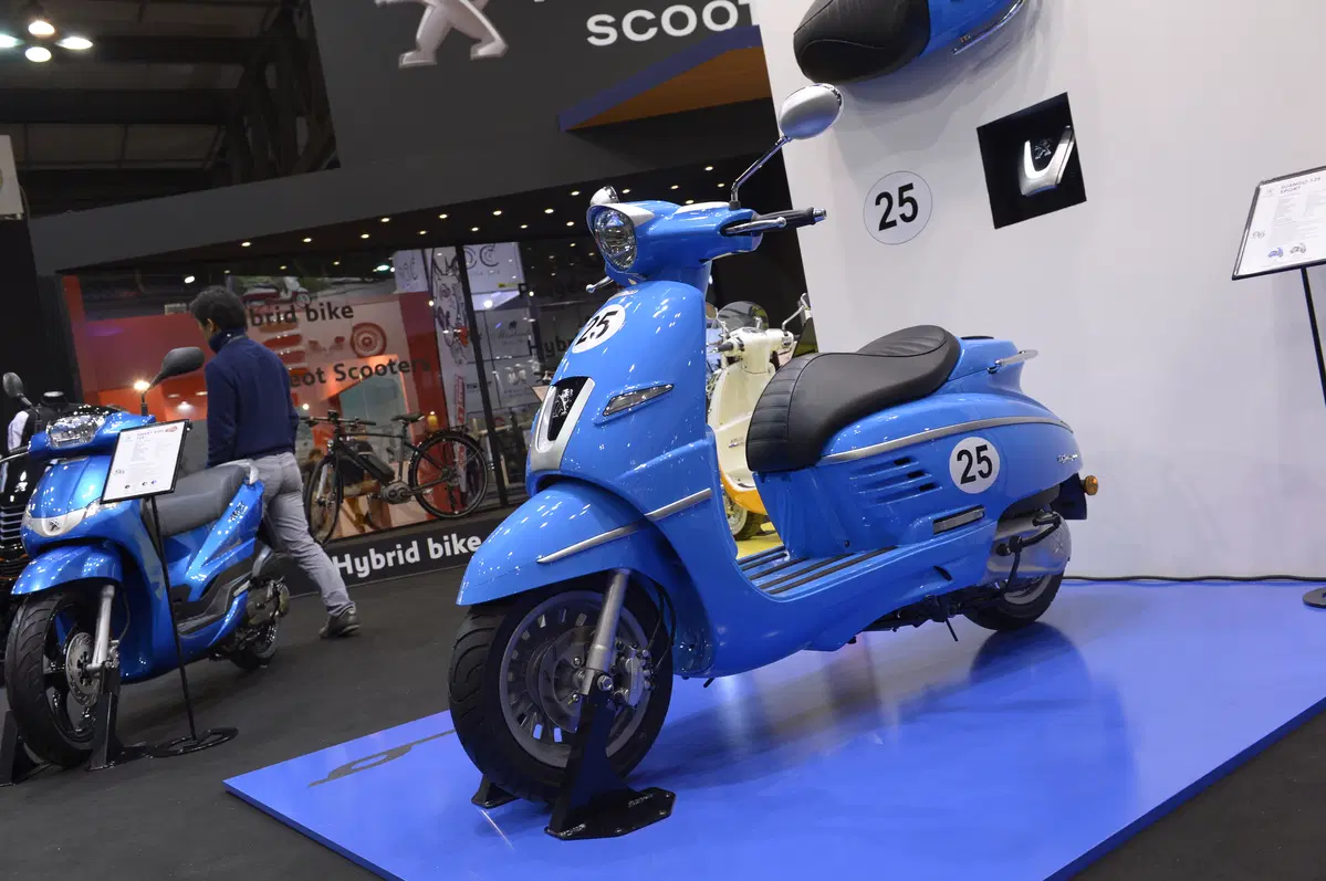 Gamma scooter Peugeot  (7)